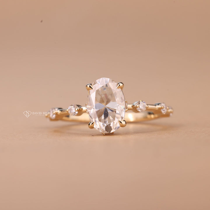 2.0CT-3.0CT Oval Cut Moissanite Distance Diamond Pave Engagement Ring