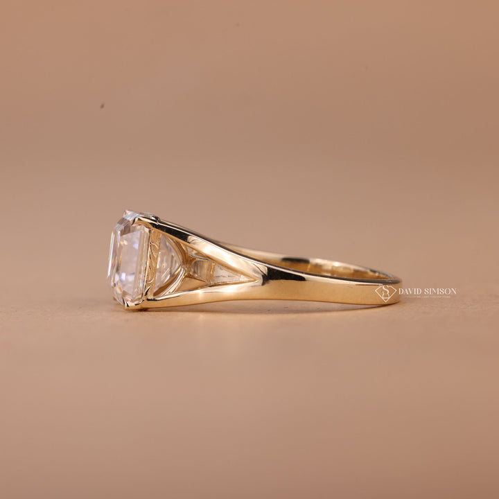 2.50CT-3.50CT Asscher Cut Moissanite Diamond Split Shank Engagement Ring