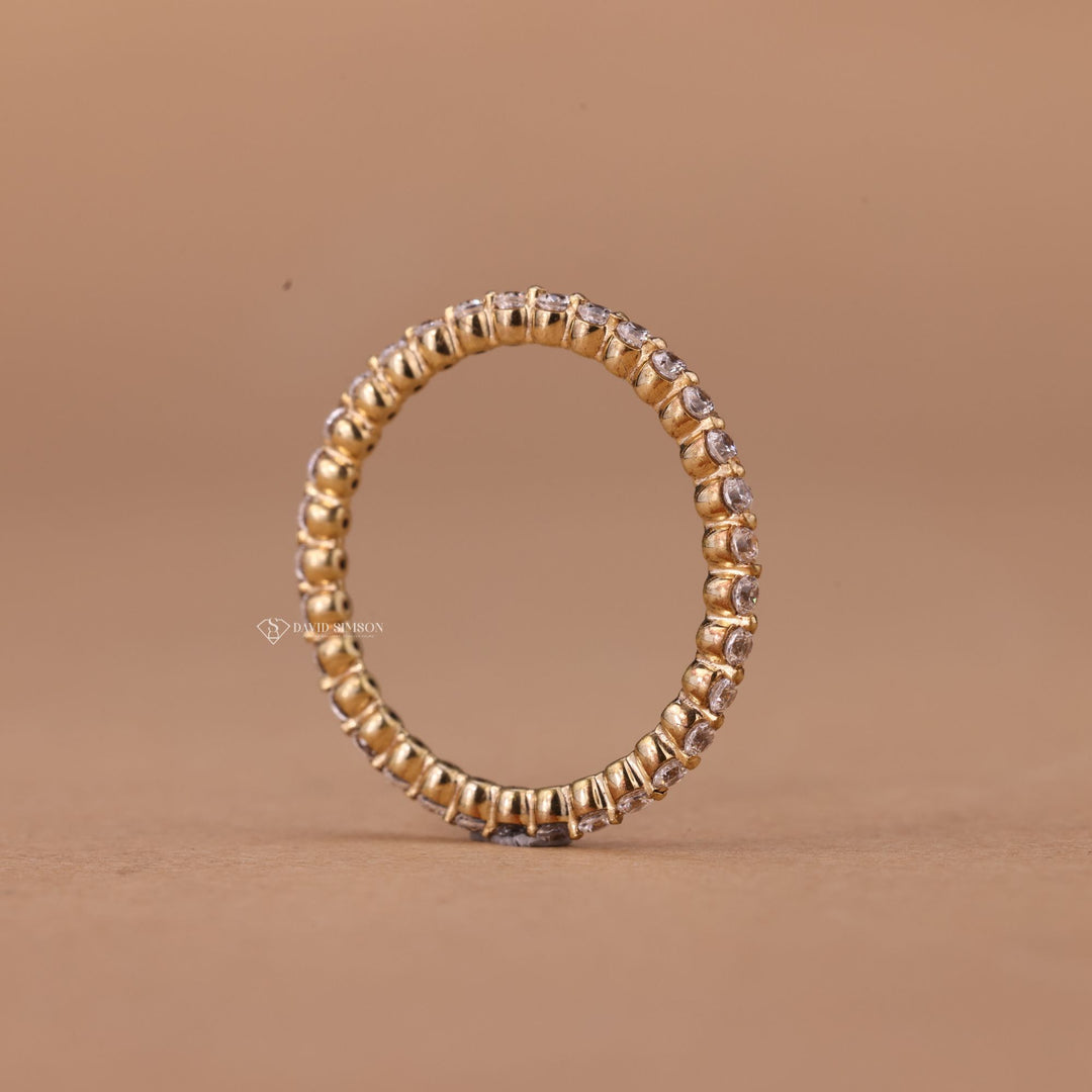 Round Cut Moissanite Diamond Floating Bubble Eternity Wedding Band