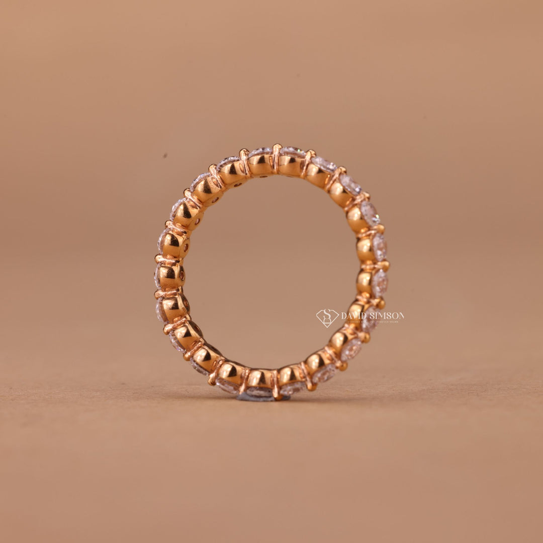 Round Cut Moissanite Diamond Floating Bubble Wedding Band