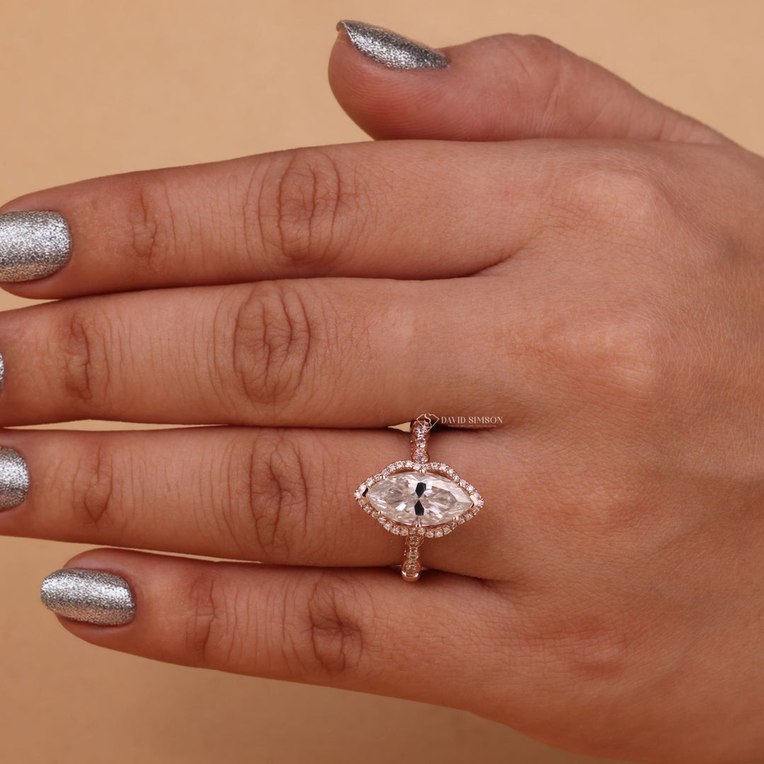 Marquise Diamond Alternative
Vintage Style Moissanite
1.0CT Marquise Engagement
