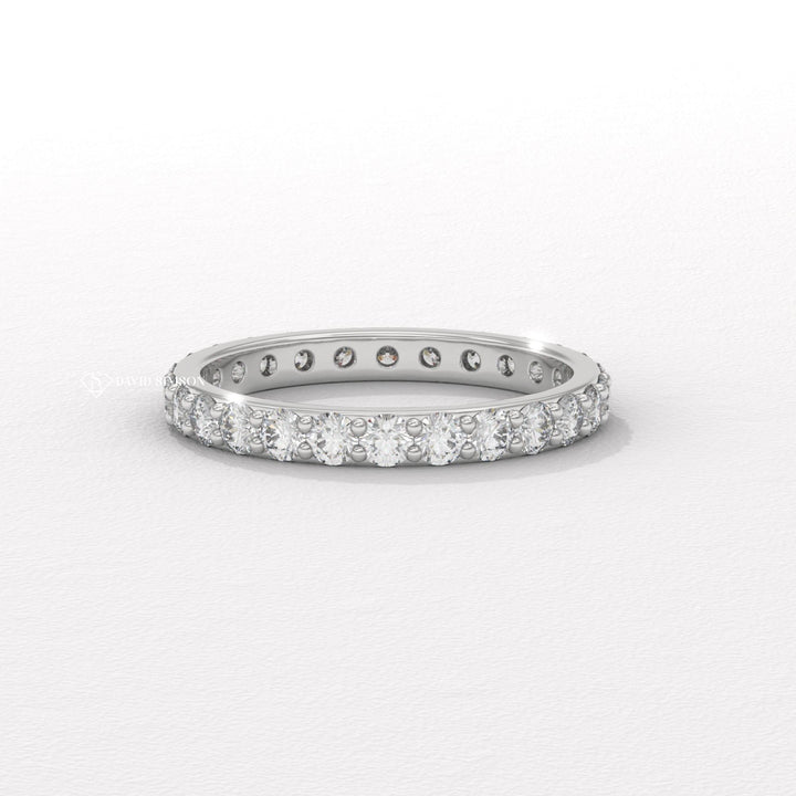 Minimalist Wedding Band
Classic Eternity Band
Bridal Band