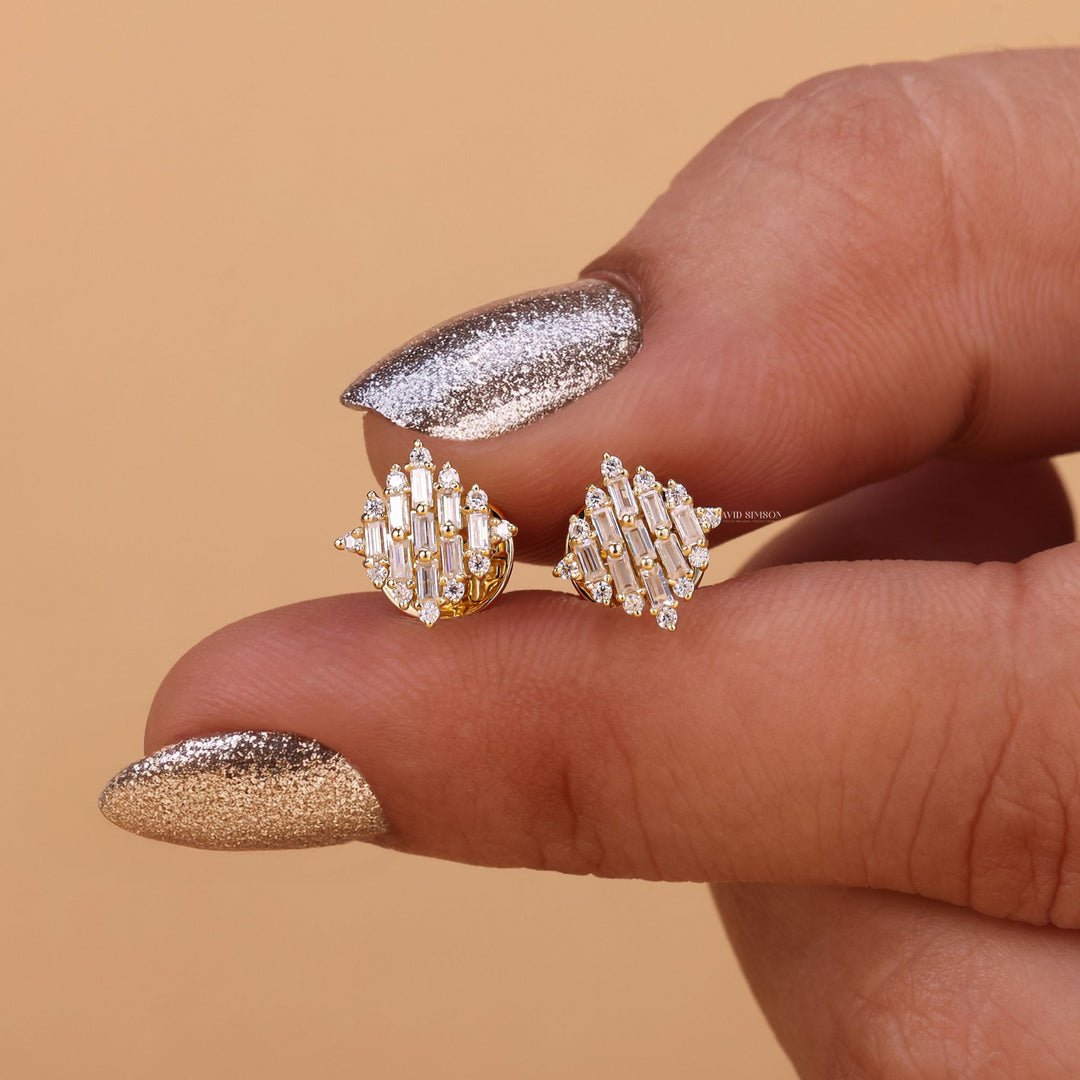 Moissanite Cluster Earrings
Round and Baguette Studs
Geometric Cluster Studs
Baguette Moissanite Earrings
