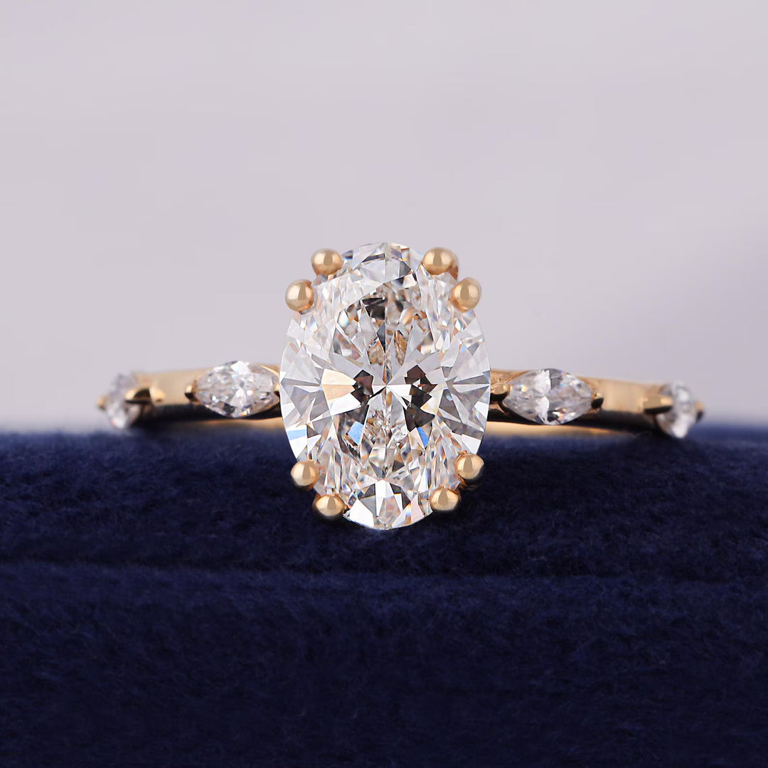 Moissanite Engagement Ring
Oval Cut Moissanite
Double Prong Ring
