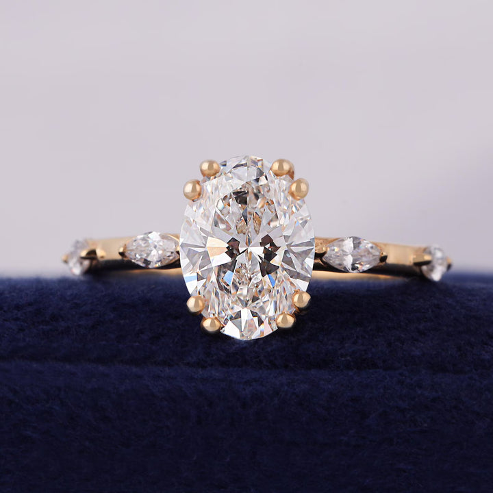 Moissanite Engagement Ring
Oval Cut Moissanite
Double Prong Ring
