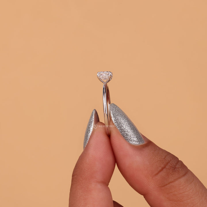 Radiant Cut Jewelry, Horizontal Stone Ring, Conflict Free Ring, Sustainable Jewelry, Handmade Moissanite Ring, Dainty Radiant Ring