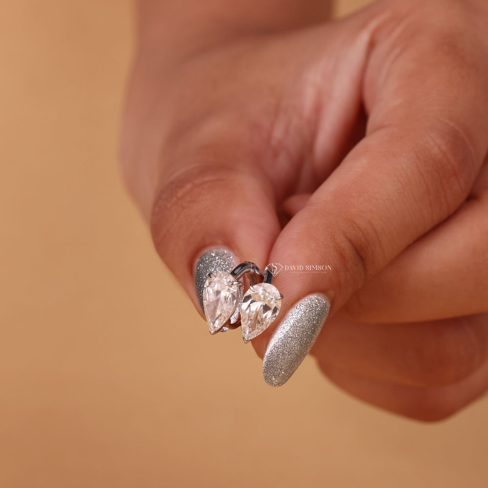 Dangle Pear Moissanite Earrings
14K Gold Moissanite Hoops
Ethical Diamond Alternative Earrings
