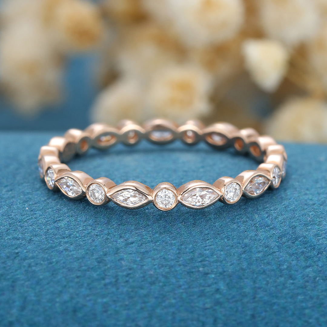 round-marquise-shaped-moissanite-bezel-wedding-band