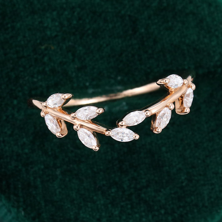 marquise-moissanite-twig-wedding-band