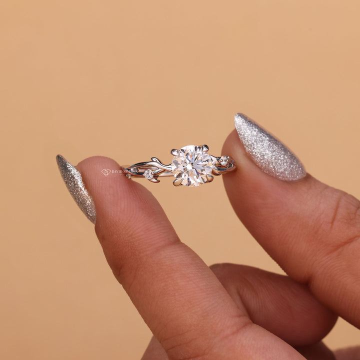 Nature Inspired Ring
Round Cut Moissanite
Leaf Design Ring
1 Carat Moissanite

