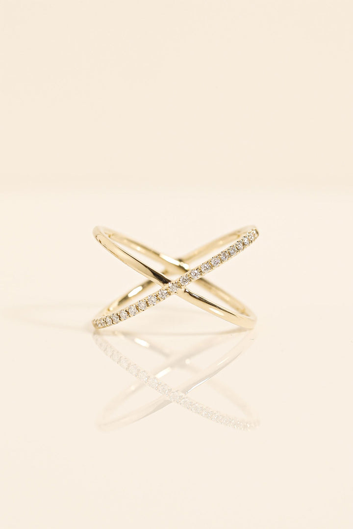 Criss Cross Moissanite Diamond Wedding Band in 14K Gold