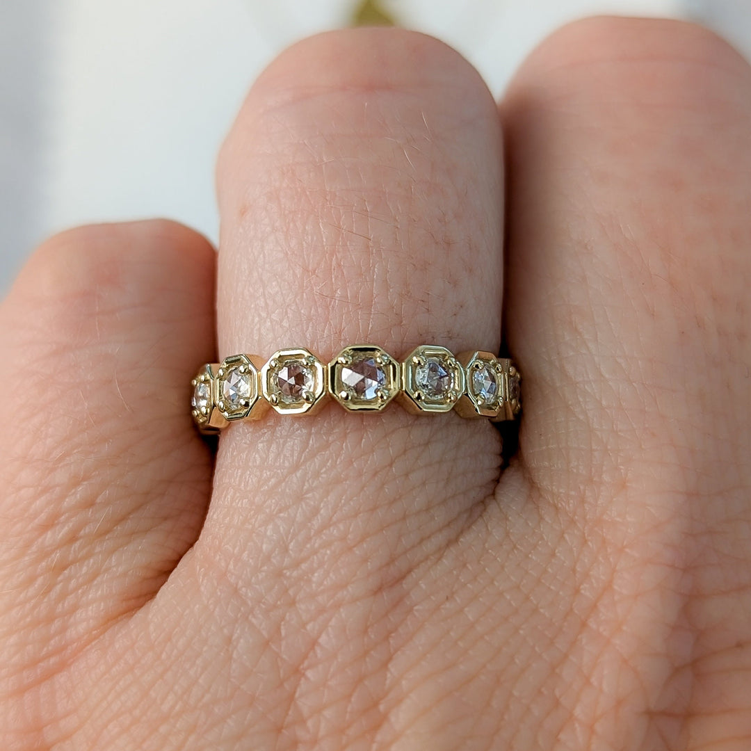 Octagon Rose Cut
Rose Cut Moissanite
Octagon Diamond Ring
Wedding Band
Anniversary Ring
Geometric Engagement Ring