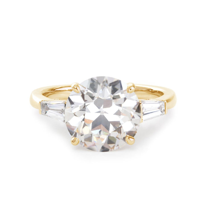  Quiet Luxury Vintage Engagement Ring24. Antique Trilogy Ring Gold25. Timeless Old European Cut Setting26. Modern Vintage OEC Ring27. 5ct Antique Diamond Jewelry