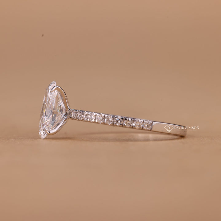 Oval Shape Engagement Ring, Ethical Bridal Jewelry, 14k Gold Oval Ring, 18k Gold Oval Ring, White Gold Moissanite, Yellow Gold Oval Ring, Rose Gold Pave Ring, Anniversary Gift for Her,
