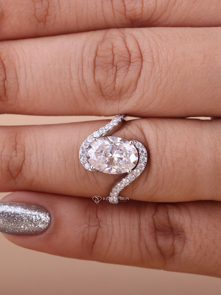 Oval online engagement ring, Oval customized engagement ring, Oval made-to-order engagement ring, Oval personalized engagement ring, Oval exclusive engagement ring,