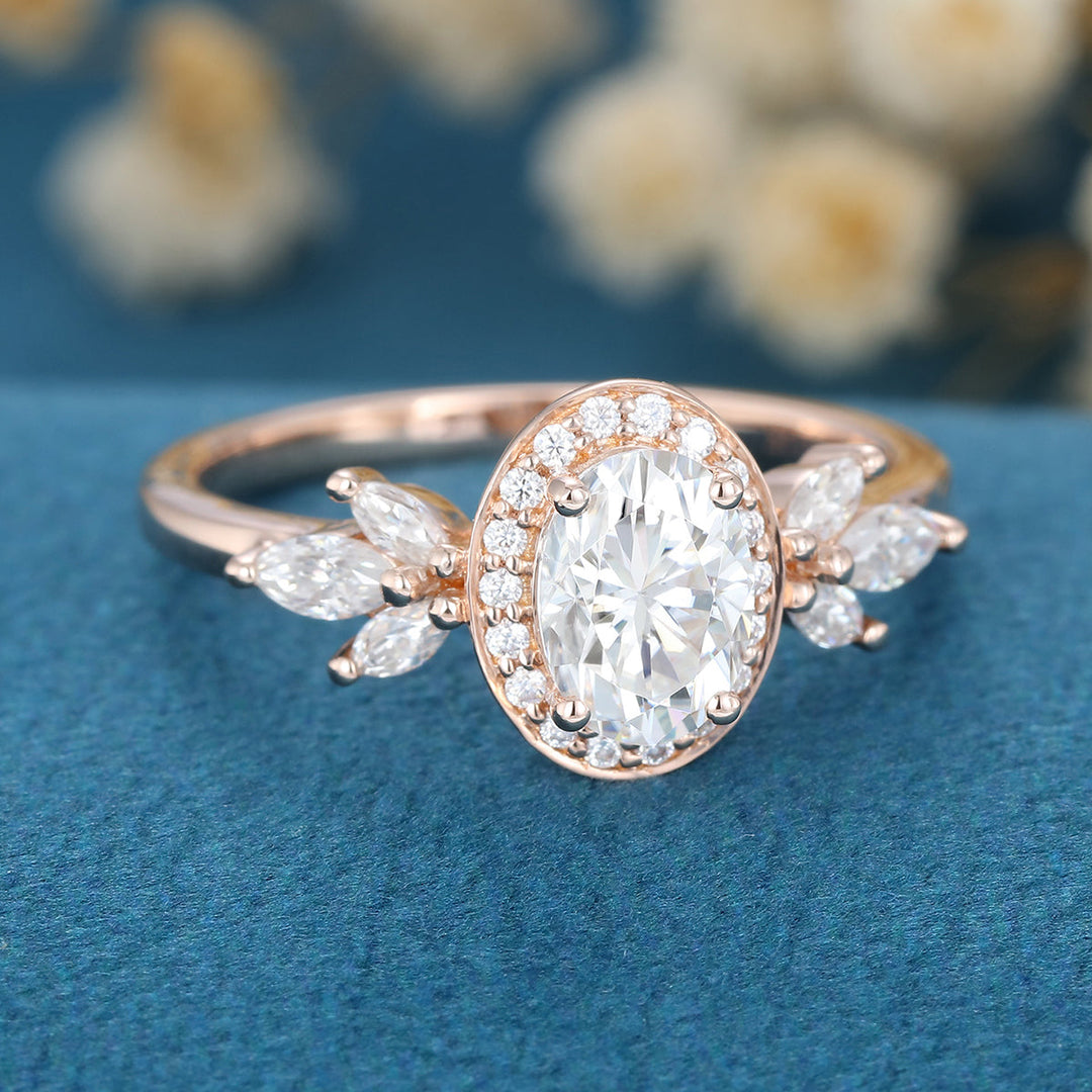 oval-shaped-moissanite-halo-engagement-ring-2