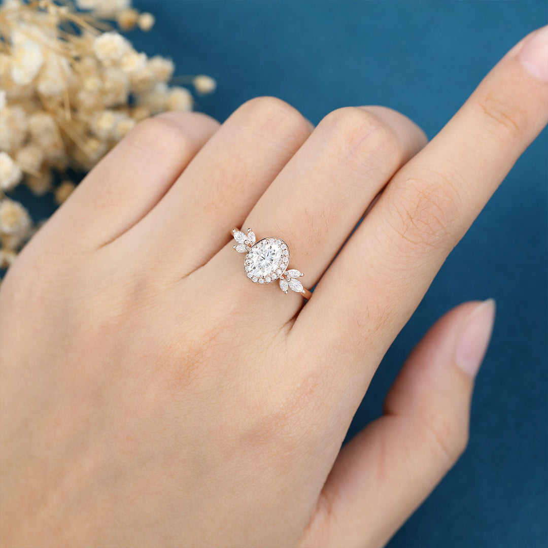 oval-shaped-moissanite-halo-engagement-ring-2