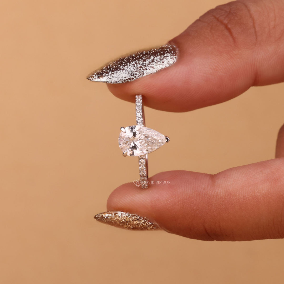 14K Gold Pear Moissanite
Ethical Engagement Ring
Moissanite Teardrop Ring
