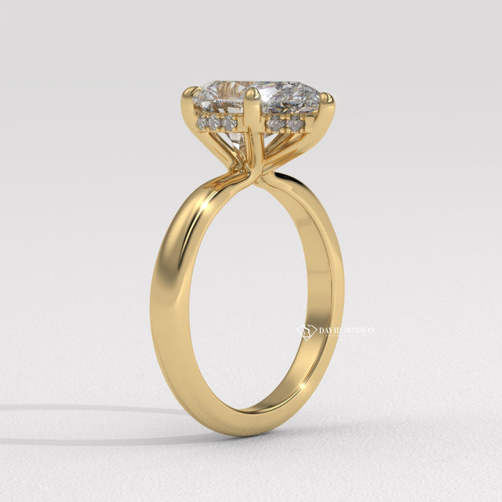 Pear bold diamond ring, Pear delicate diamond ring, Pear timeless diamond ring, Pear elegant diamond ring, Pear whimsical diamond ring, Pear glamorous diamond ring,