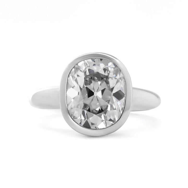 Minimalist Engagement Ring
Low Profile Ring
Hand-Cut Moissanite
Ethical Engagement Ring
Lab Diamond Alternative
Victorian Style Ring
Large Cushion Moissanite
