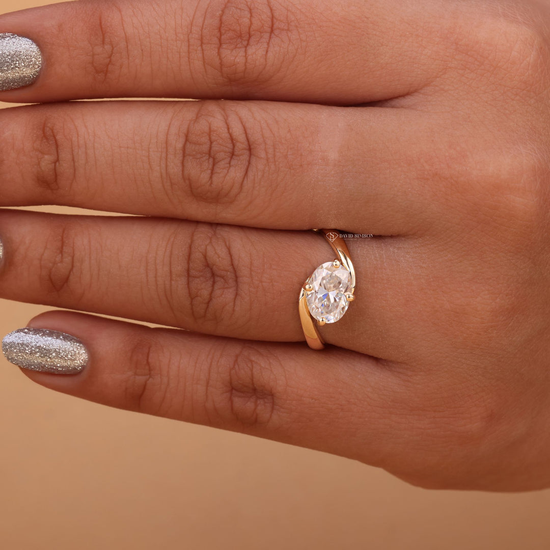 Rose Gold Ring, Gift for Fiancée, Promise Ring, Elegant Swirl Ring, Modern Engagement Ring, High Brilliance Ring, Wedding Set, 