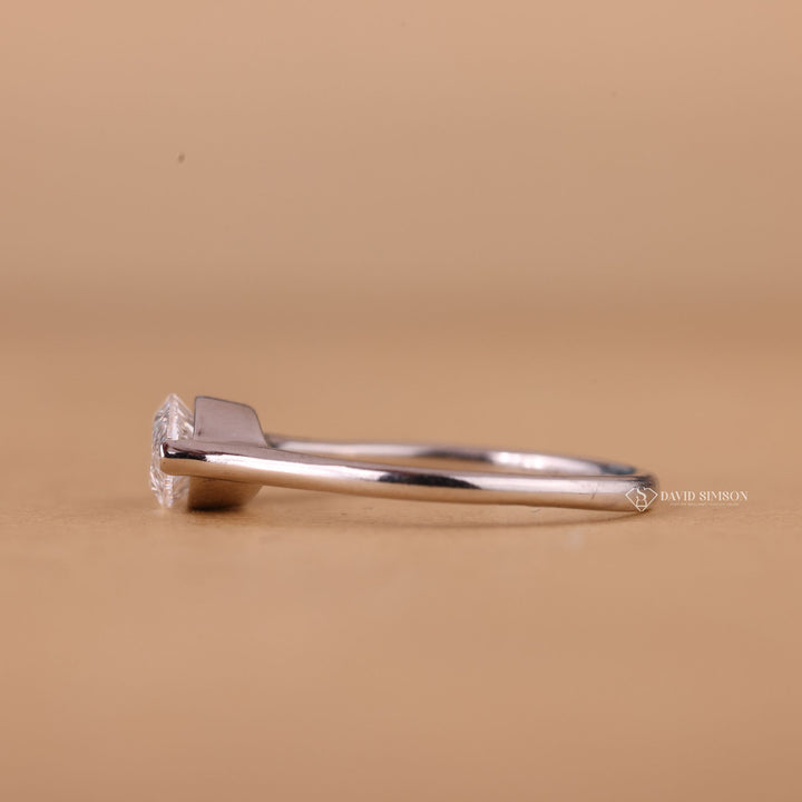 Solid gold jewelry
Anniversary gift for her
Proposal ready ring
Custom moissanite ring