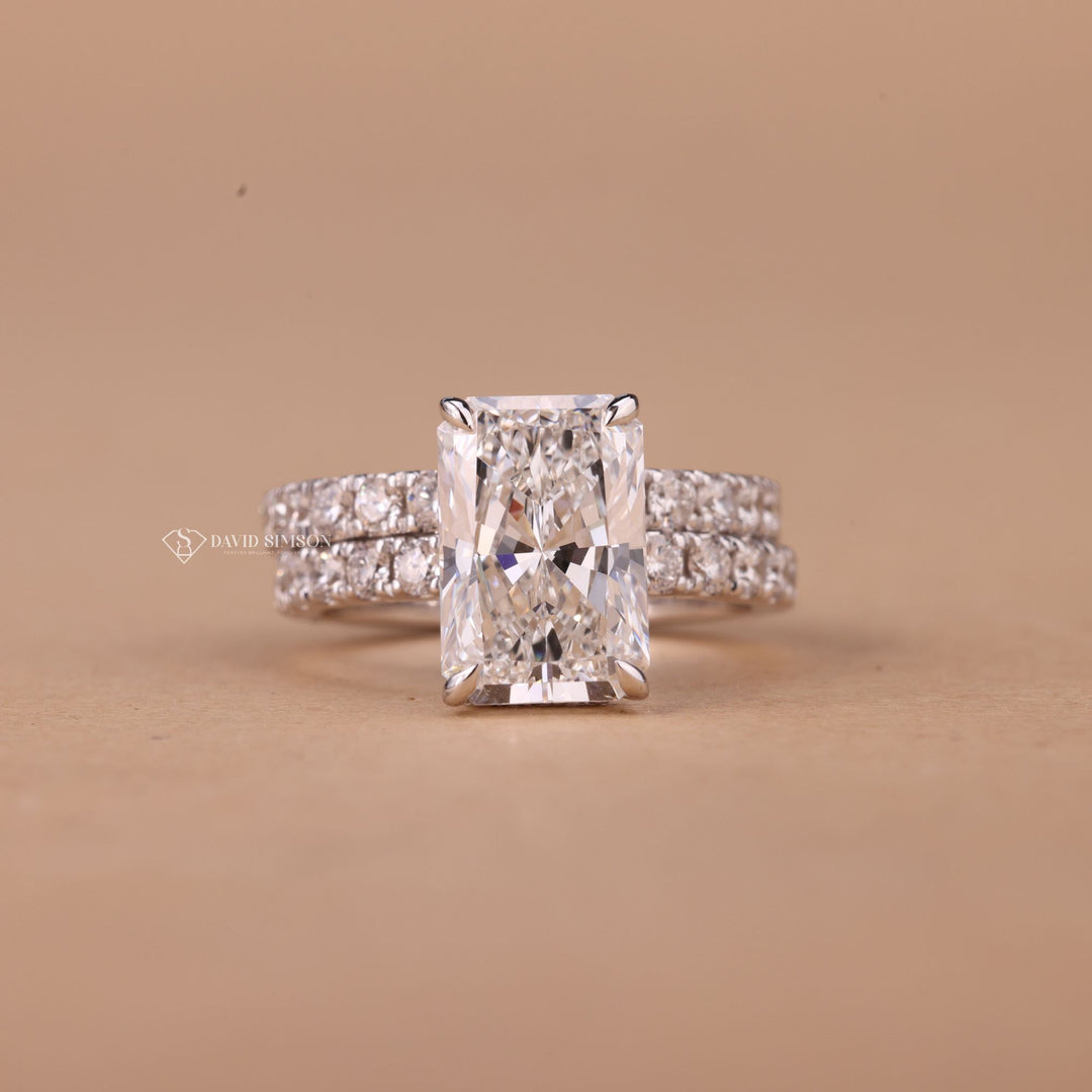 Moissanite Diamond Set
Radiant Engagement Ring
Crushed Ice Radiant
Hidden Accent Bridal Set
