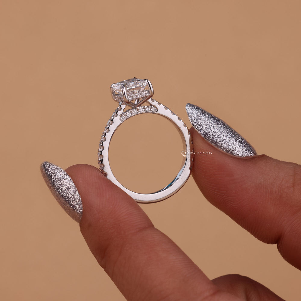 3.0CT Moissanite
Radiant Moissanite Ring
Hidden Halo Engagement Ring
