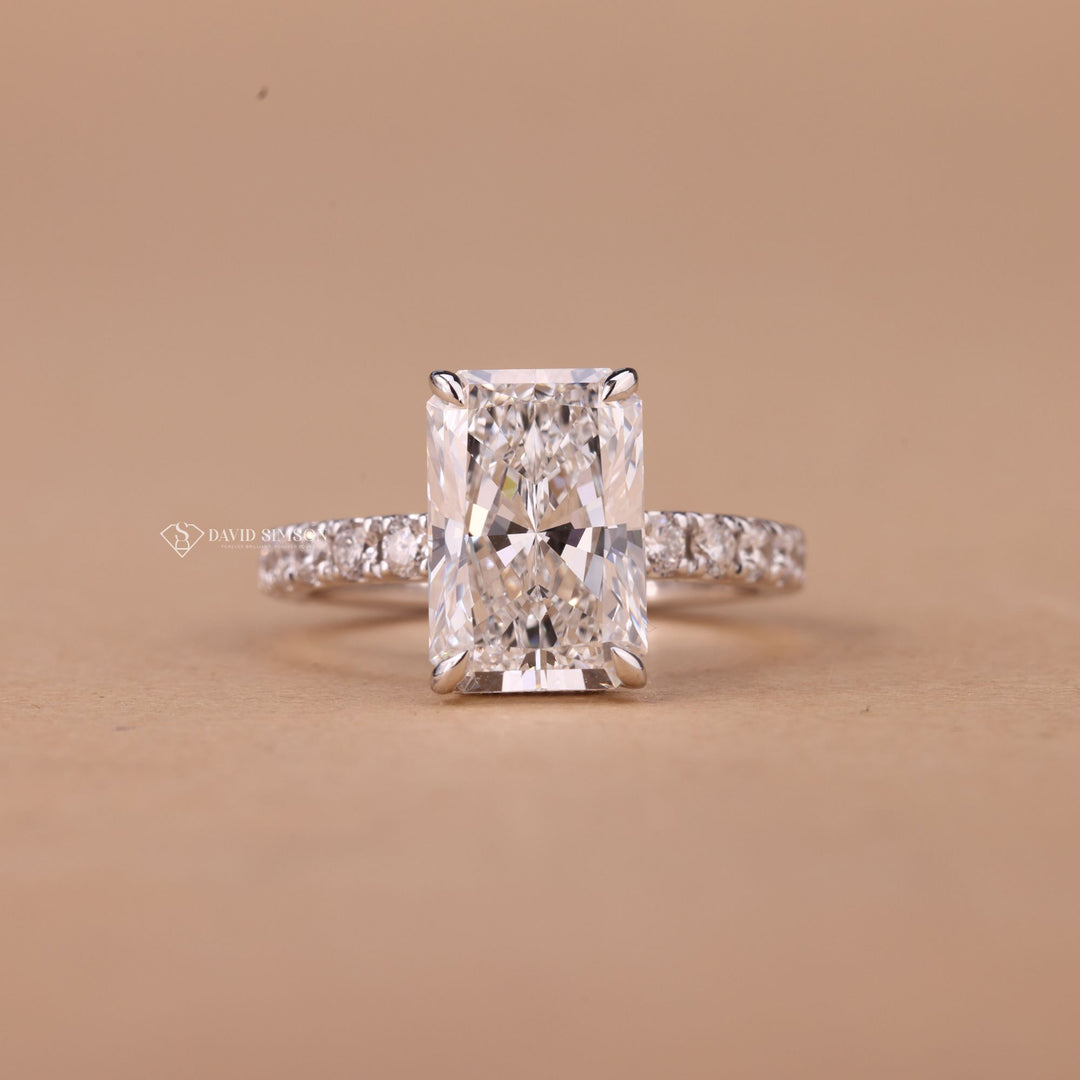 Hidden Accent Ring
Modern Engagement Ring
Radiant Cut Jewelry
