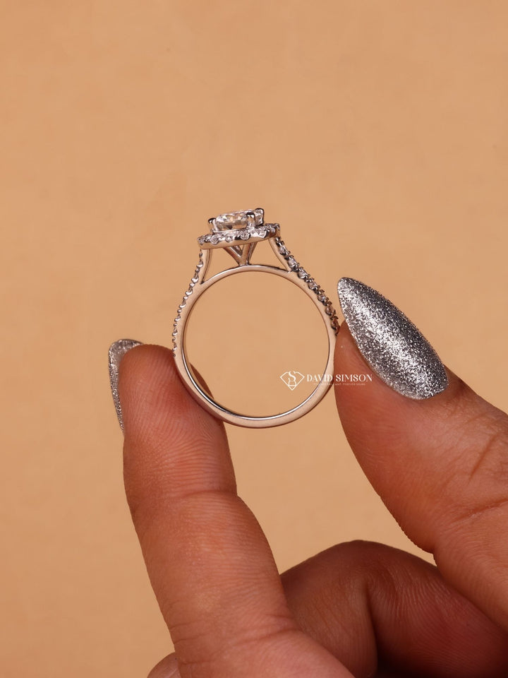 Round Cut Diamond Moissanite Halo Engagement Ring for Women