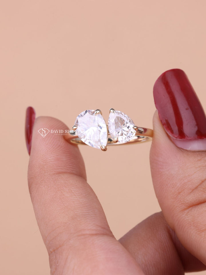 1.50CT-2.50CT Pear Cut Moissanite Toi et Moi Diamond Engagement Ring