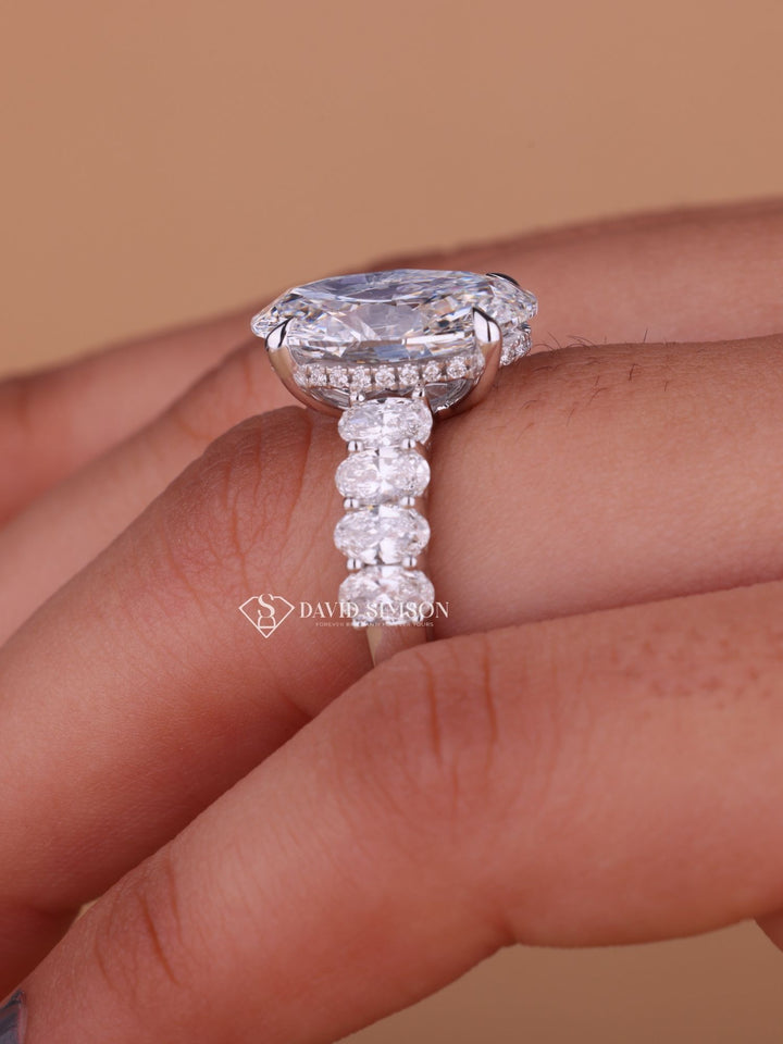5.0CT-7.0CT Oval Cut Moissanite Hidden Halo & Pave Diamond Engagement Ring