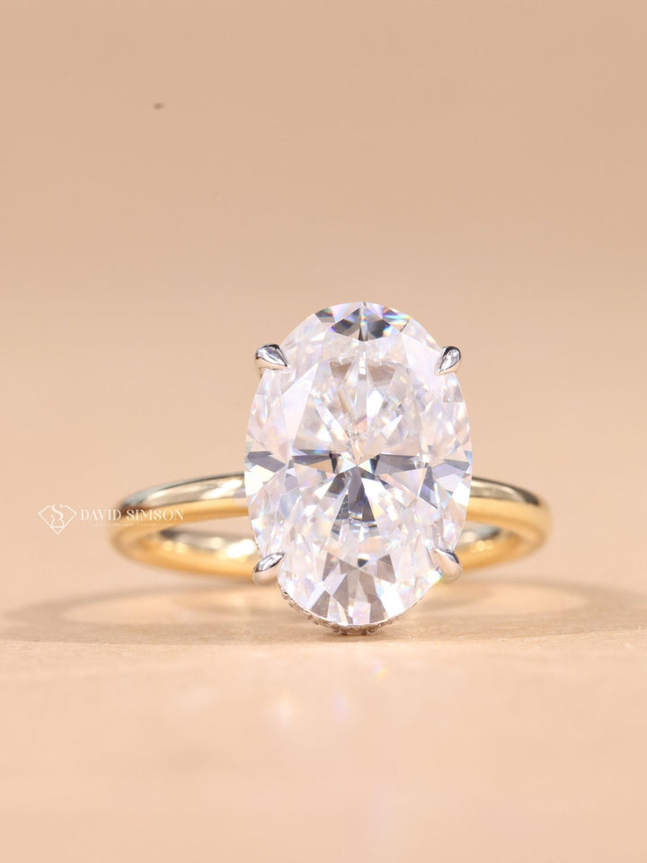 4.0CT-6.0CT Oval Cut Moissanite Hidden Halo Diamond Engagement Ring