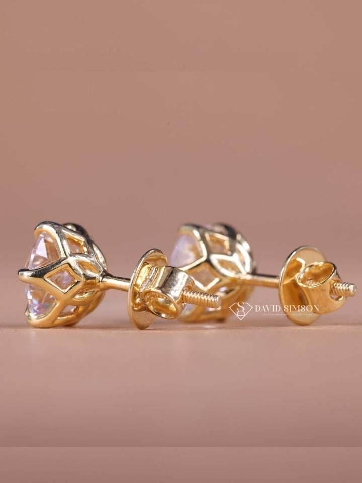 Round Cut Moissanite Diamond Stud Earrings for Her