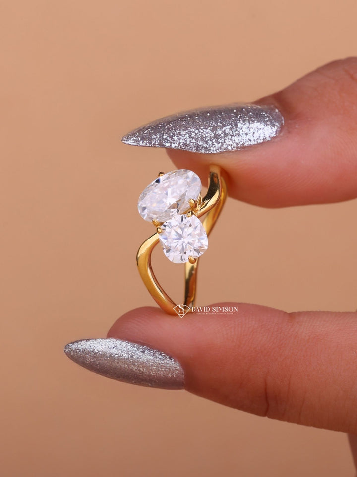 1.0CT Cushion & 2.0CT Oval Cut Moissanite Diamond Toi et Moi Engagement Ring