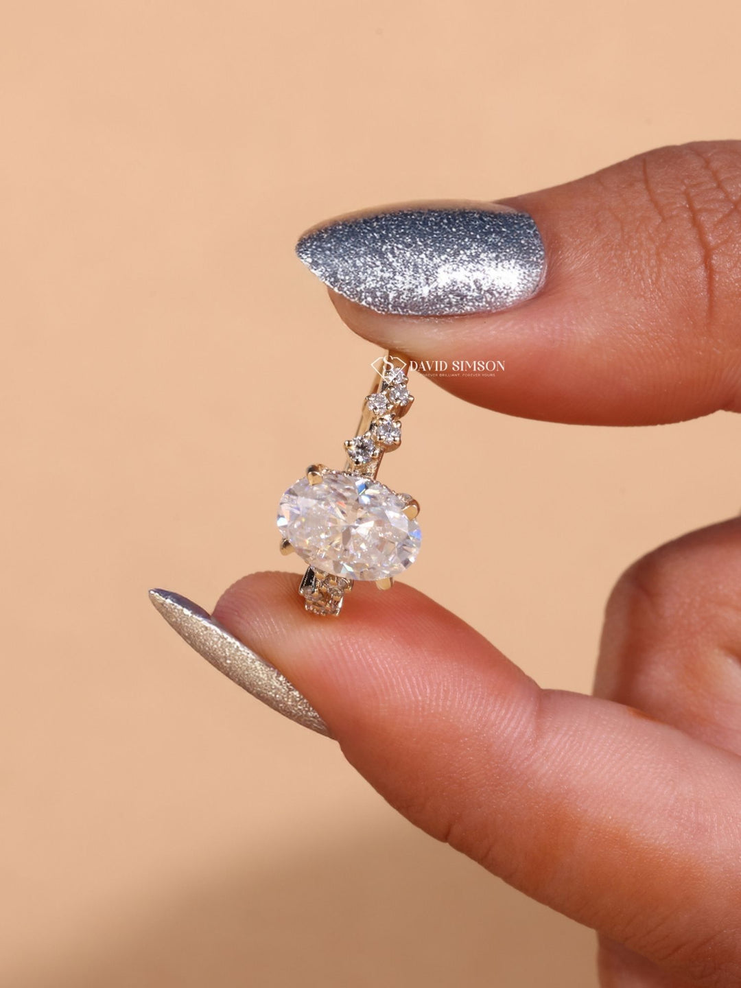 2.0CT-3.0CT Oval Cut Moissanite Zig Zag Diamond Engagement Ring