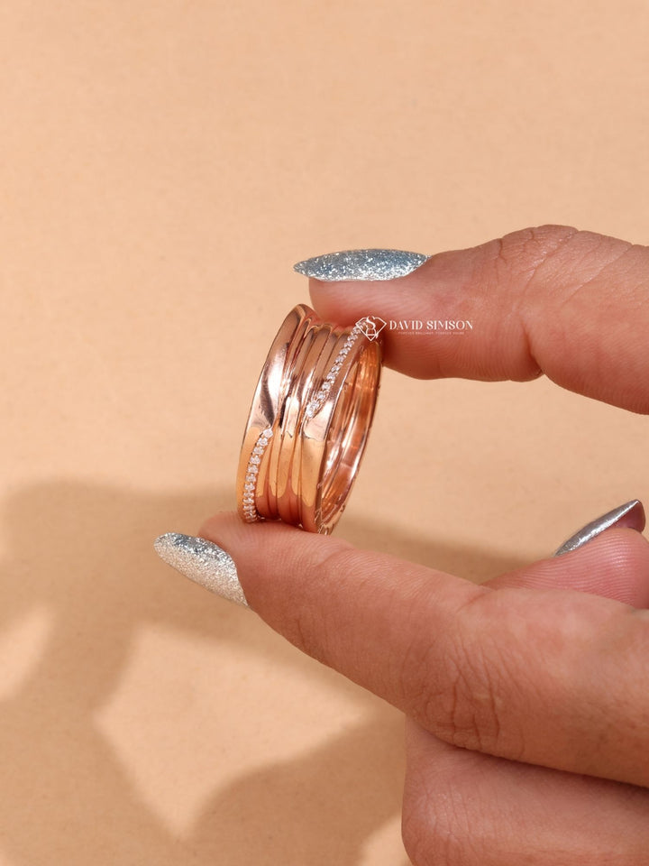 Round Cut Moissanite Diamond Rose Gold Wedding Band