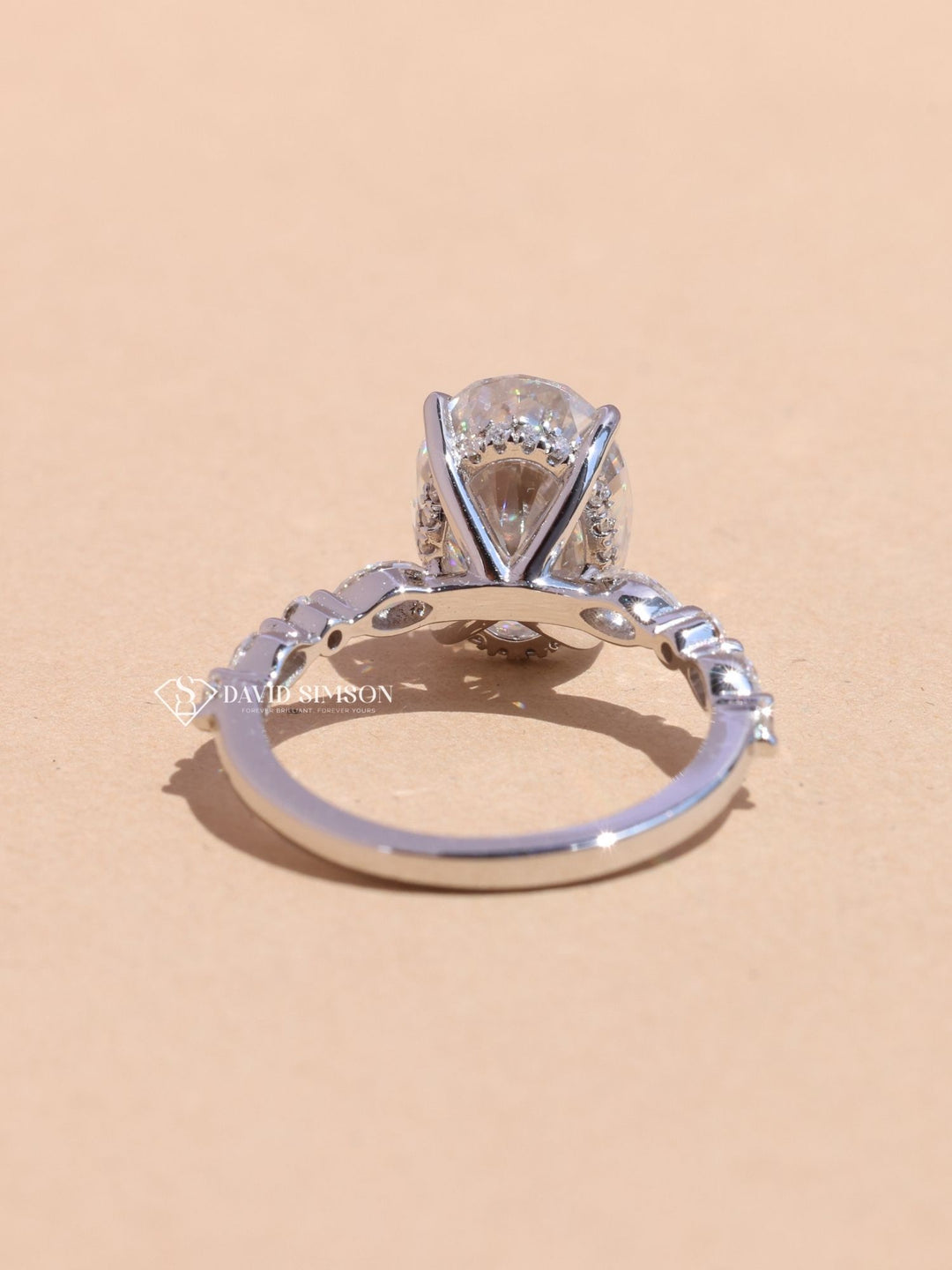 3.50CT-4.50CT Oval Cut Moissanite Hidden Halo Diamond Engagement Ring