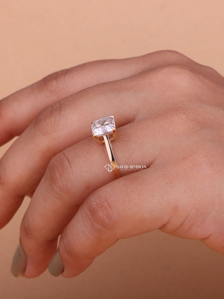 2.0CT-3.0CT Asscher Cut Moissanite Diamond Solitaire Engagement Ring