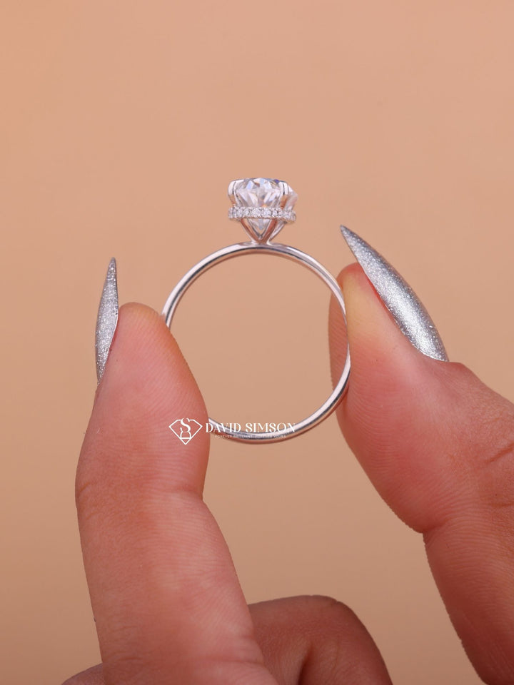 3.0CT-5.0CT Oval Cut Moissanite Diamond Hidden Halo Engagement Ring