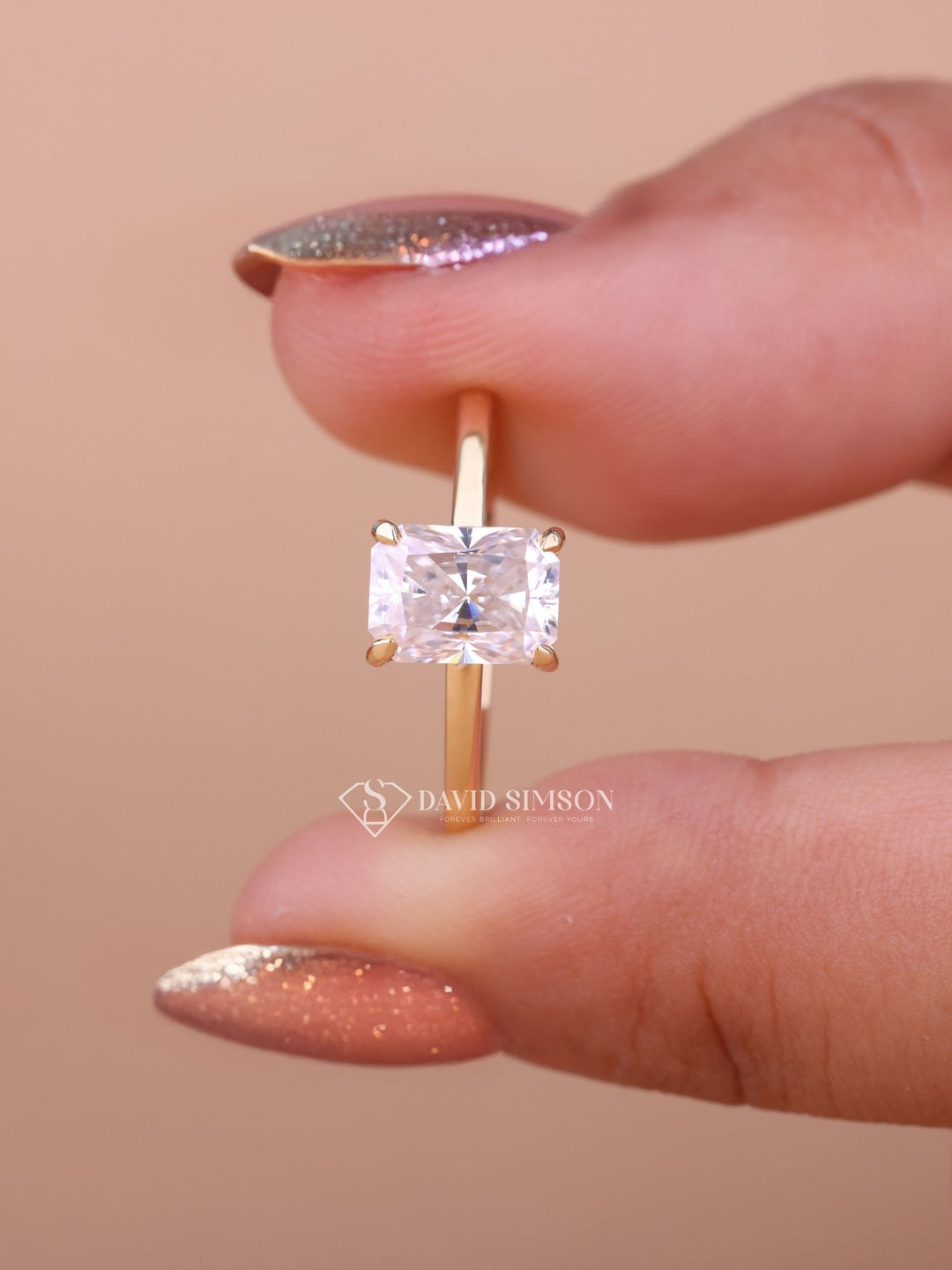 1.0CT-2.0CT Radiant Cut Hidden Halo Moissanite Diamond Engagement Ring