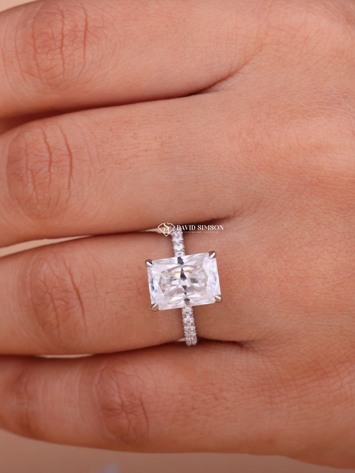 3.50CT-4.50CT Radiant Cut Moissanite Hidden Halo Diamond Engagement Ring