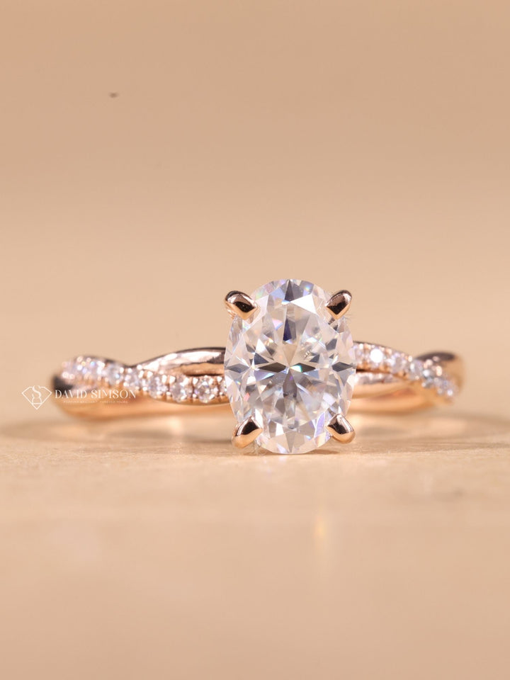 2.0CT-3.0CT Oval Cut Moissanite Infinity Diamond Engagement Ring