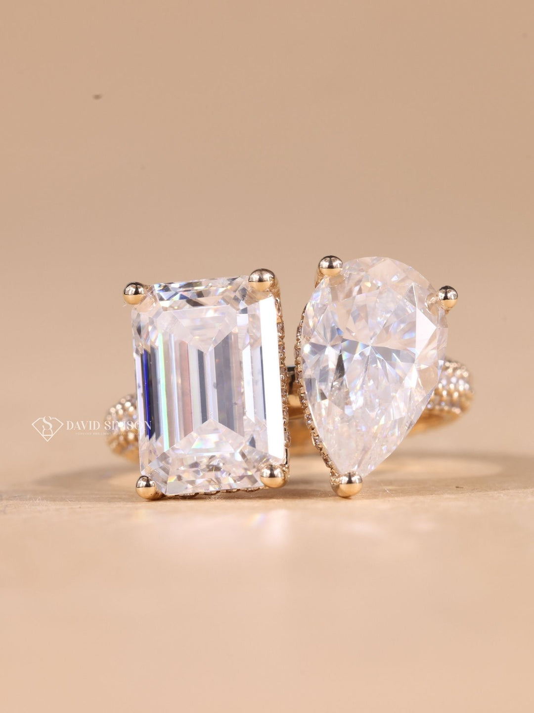 2.0CT Pear & 2.0CT Emerald Cut Moissanite Diamond Toi et Moi Engagement Ring