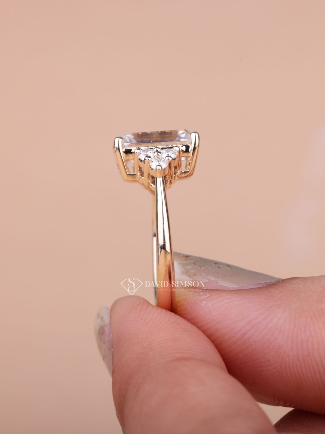 4.50CT-5.50CT Emerald Cut Moissanite Cluster Diamond Engagement Ring