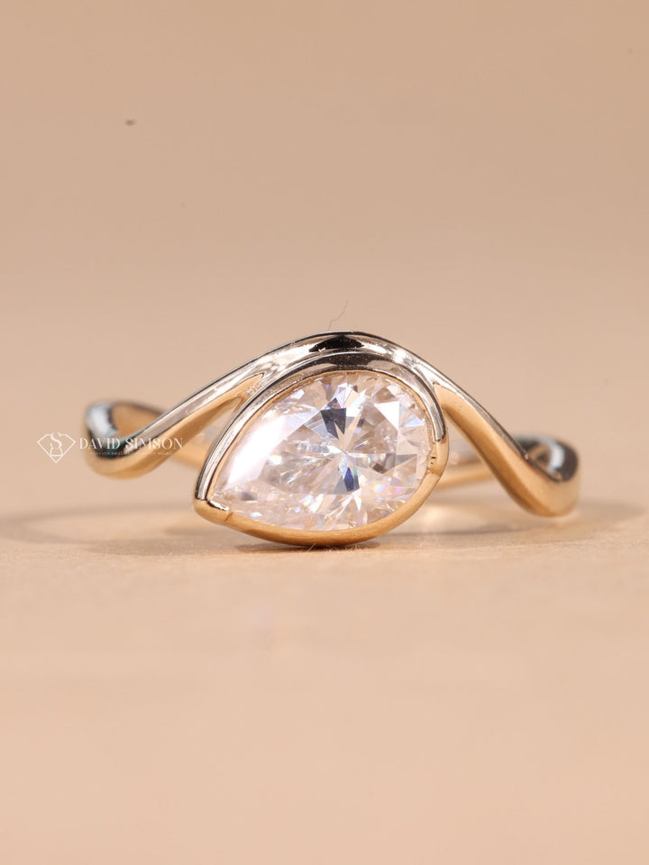 1.50CT-2.50CT Bezel Set Pear Cut Moissanite Diamond Engagement Ring