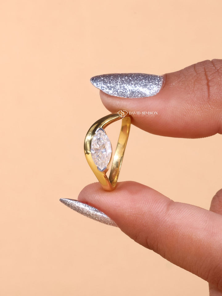 2.0CT-3.0CT East West Marquise Cut Moissanite Diamond Wave Engagement Ring