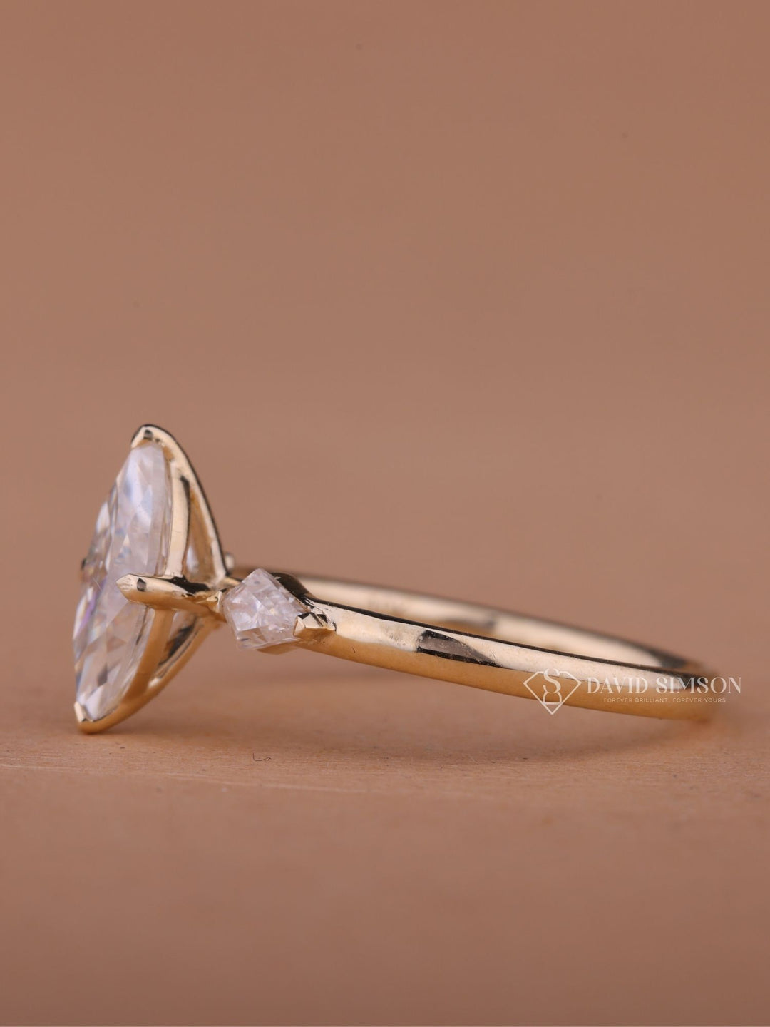 1.50CT-2.50CT Marquise Cut Moissanite Diamond Three Stone Engagement Ring