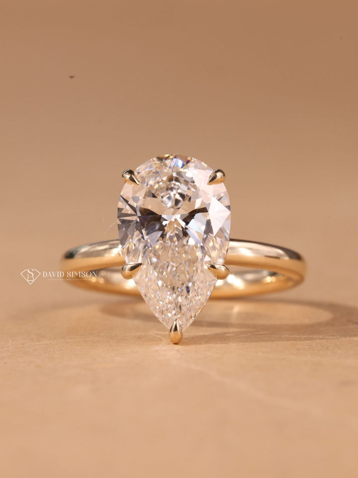 4.50CT-5.50CT Pear Cut Moissanite Hidden Halo Diamond Engagement Ring