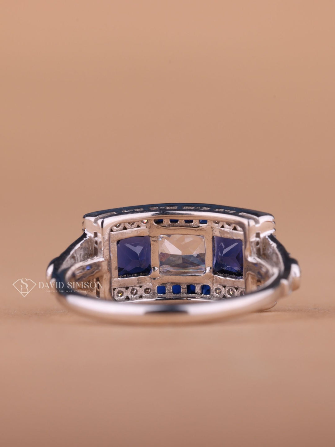 Round & Blue Cushion Cut Moissanite Diamond Vintage Wedding Ring